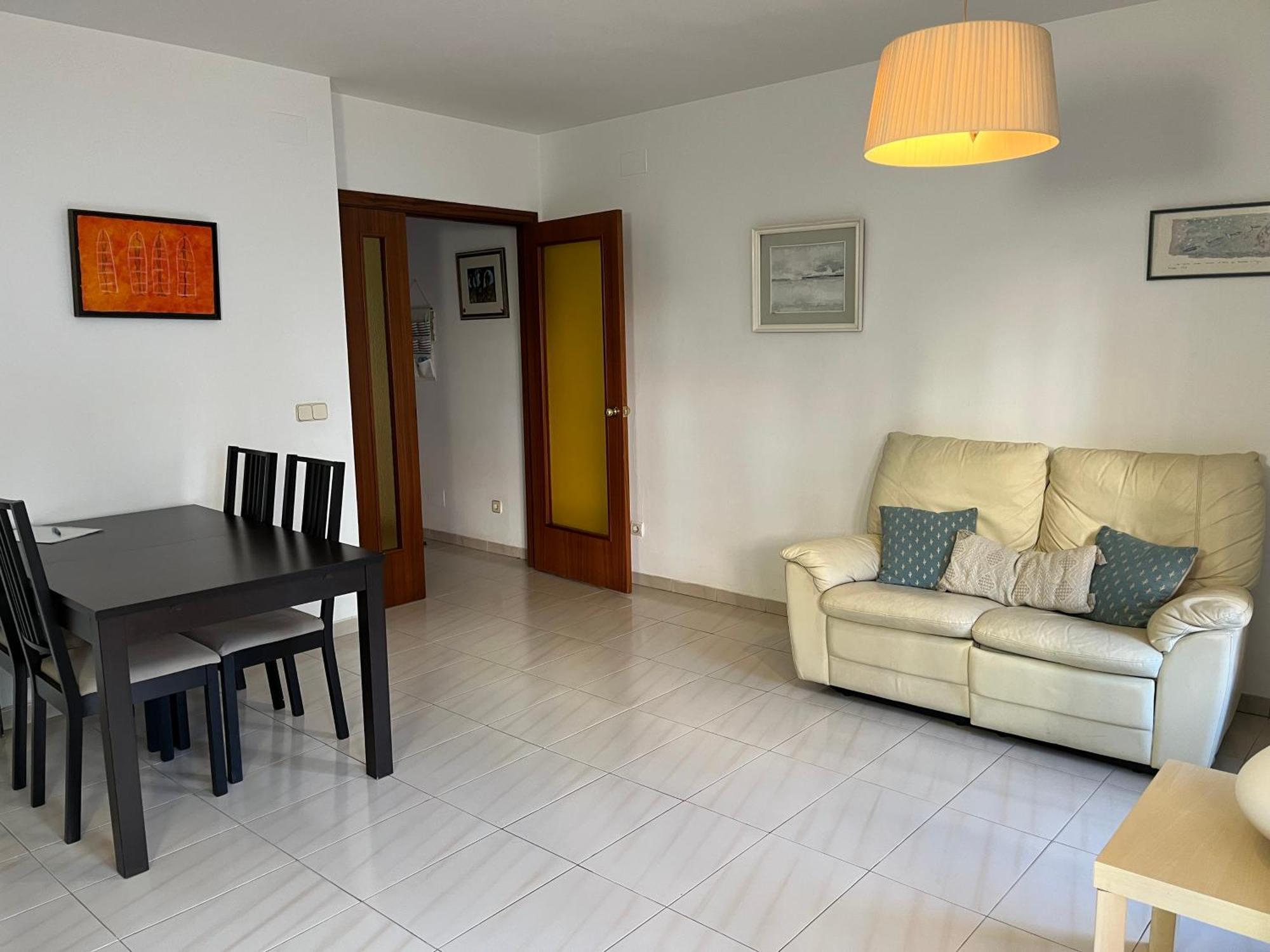Comode Apartament Al Bell Mig De Жерона Екстер'єр фото